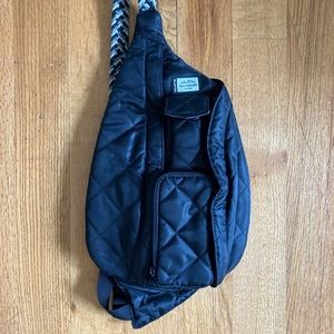 Black Puffer Kavu